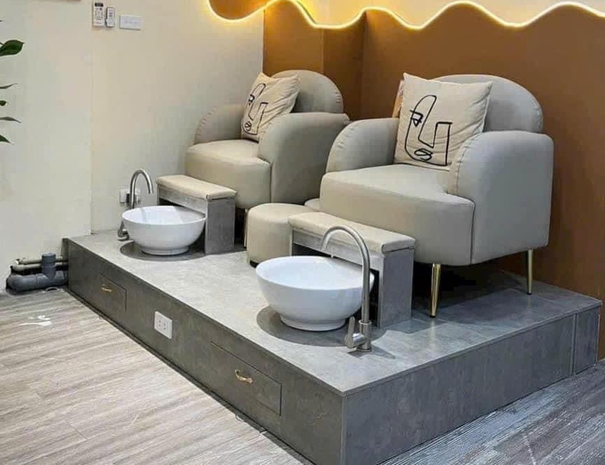 Ghế nail bục gỗ giả đá giá rẻ ở HCM